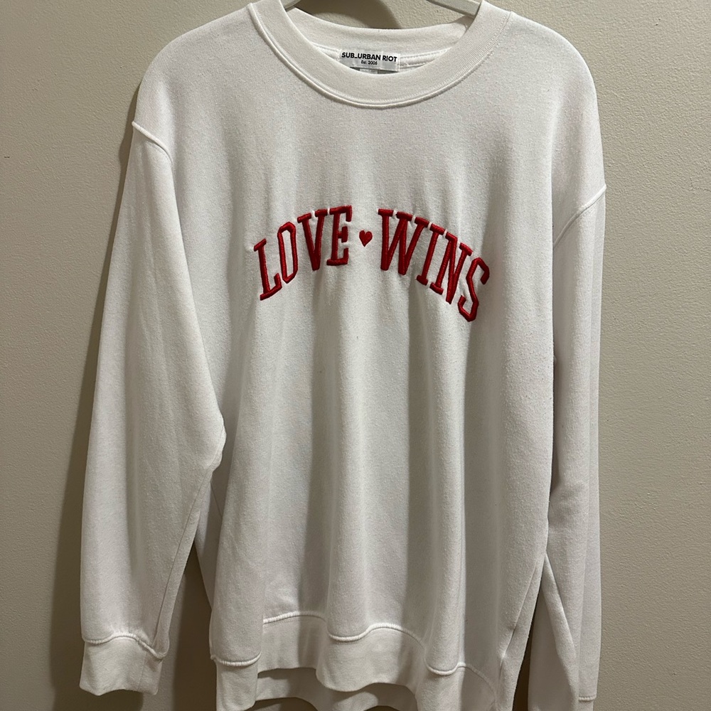 Love wins crew neck